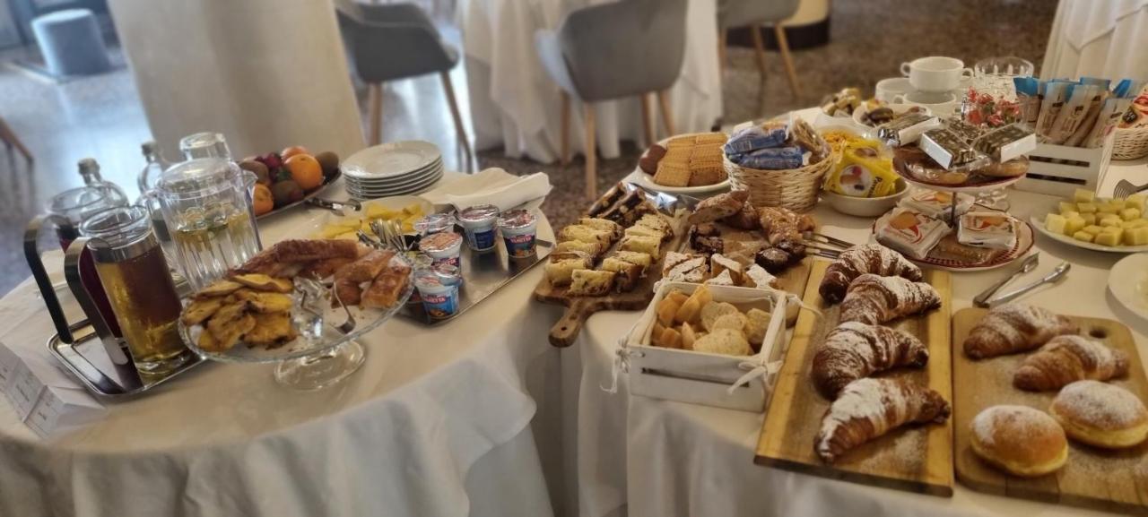 Hotel Villa Regina Margherita Rovigo Ngoại thất bức ảnh