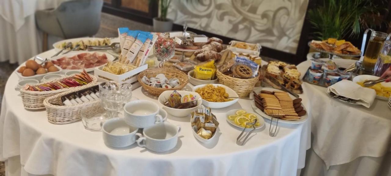Hotel Villa Regina Margherita Rovigo Ngoại thất bức ảnh