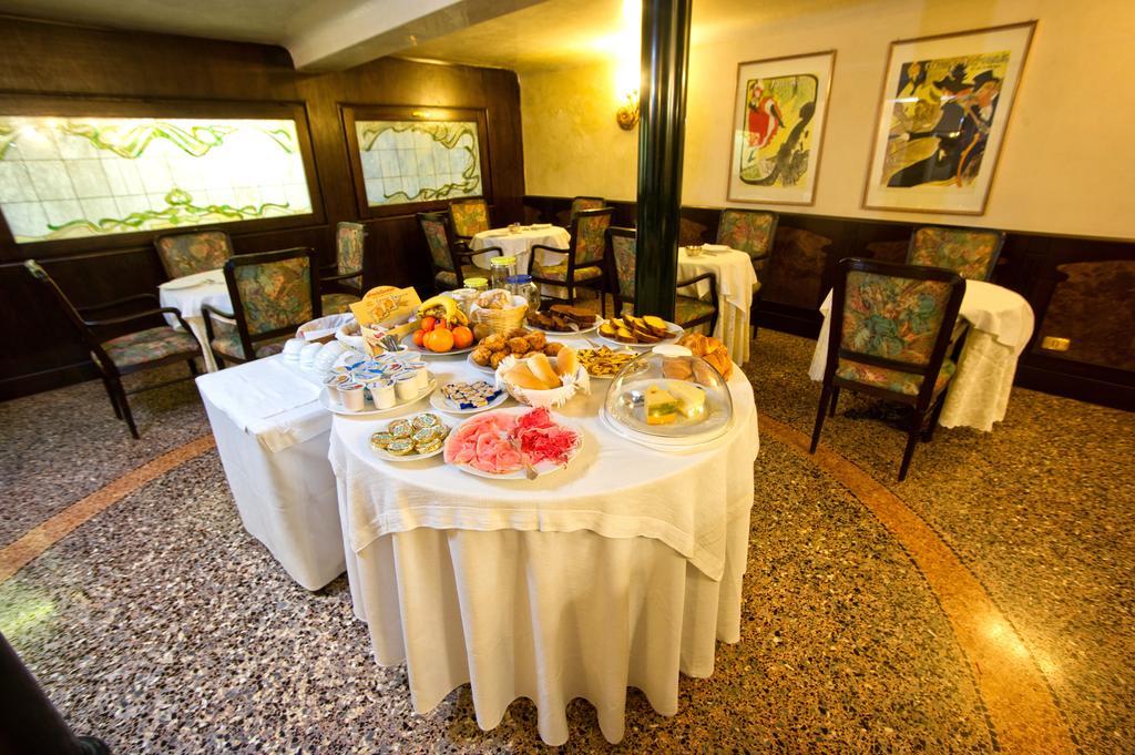 Hotel Villa Regina Margherita Rovigo Ngoại thất bức ảnh